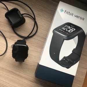 FITBIT VERSA - Black